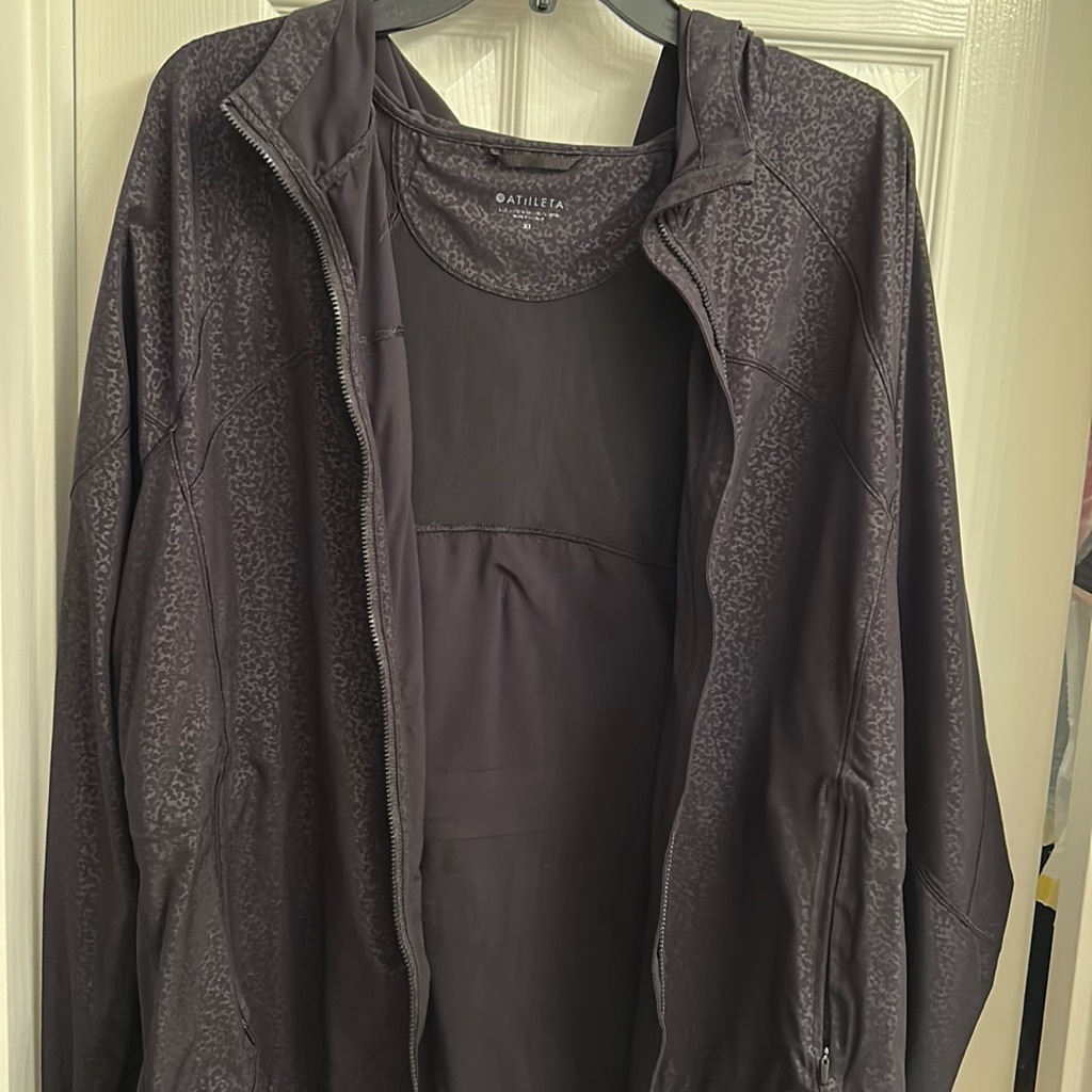 Athleta Wind Jacket